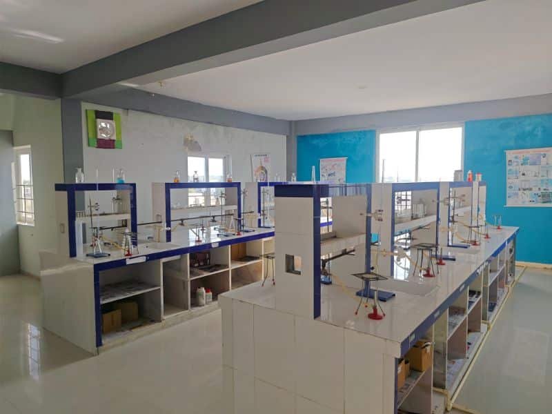 Science Lab Facilities At Dunes Academy Cbse School Rajasthan